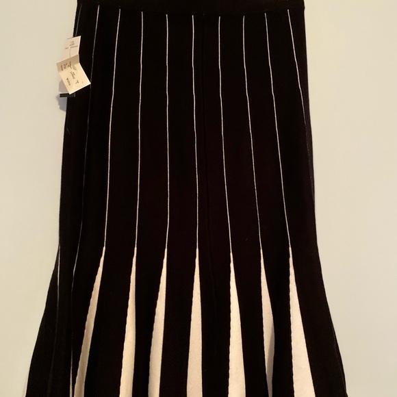 Premise - Juliet kick flare pencil skirt - Picture 4 of 5